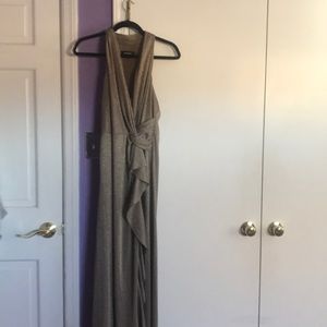 Long evening gown with shimmer